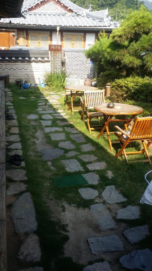 Yeonwoodang Guesthouse Чонджу Екстер'єр фото